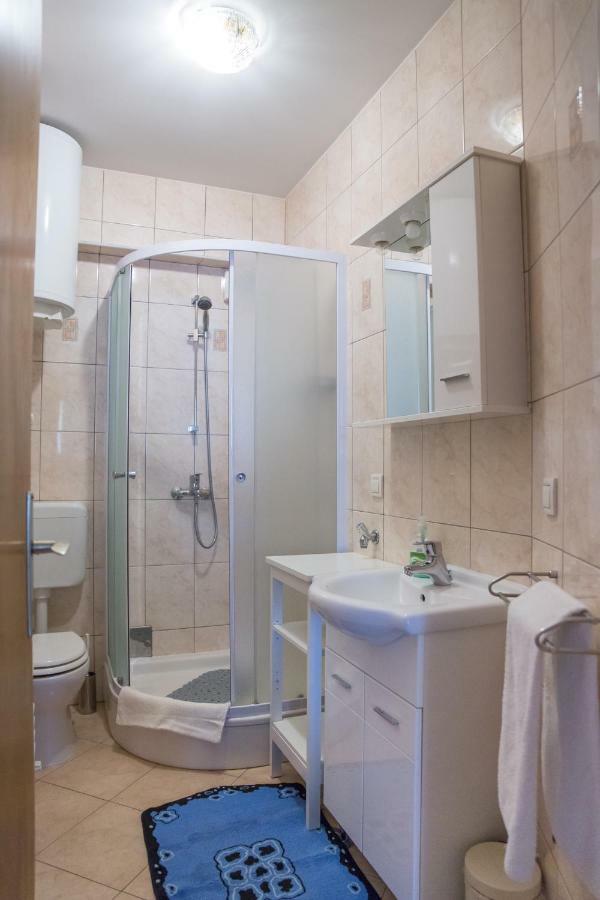 Apartman Ana Novi Vinodolski Exterior foto